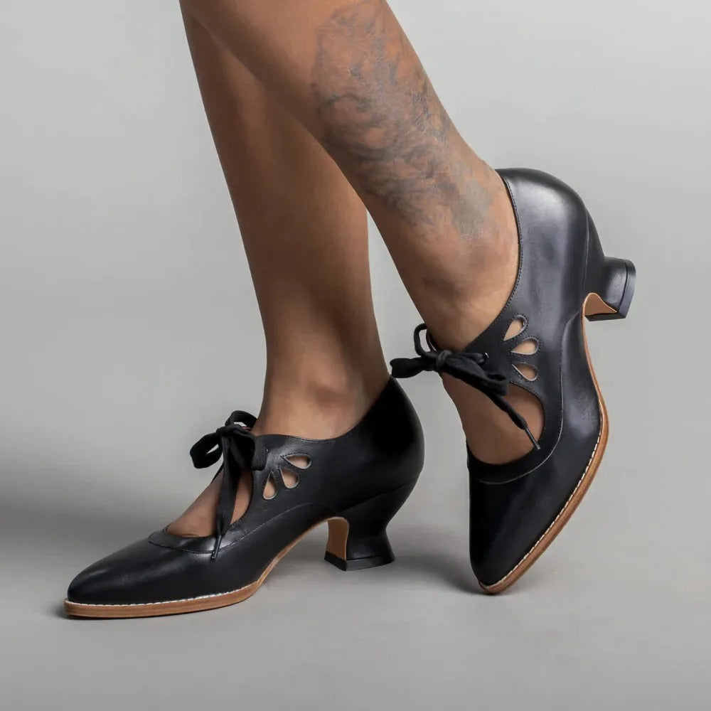 Sounaxa | Chaussures rétro élégantes à talon bas
