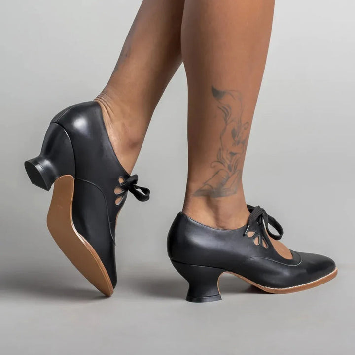 Sounaxa | Chaussures rétro élégantes à talon bas