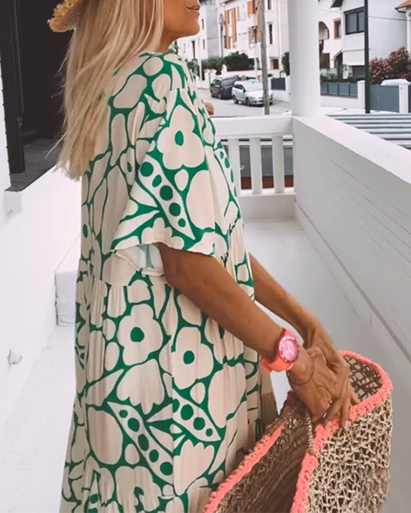 Leeva | Robe décontractée avec décolleté en V et imprimé