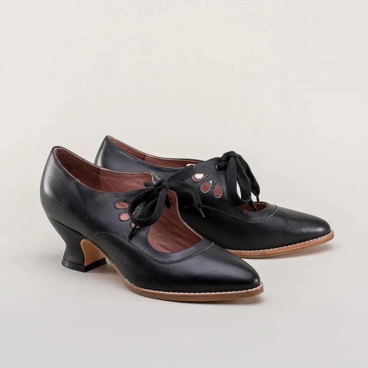 Sounaxa | Chaussures rétro élégantes à talon bas
