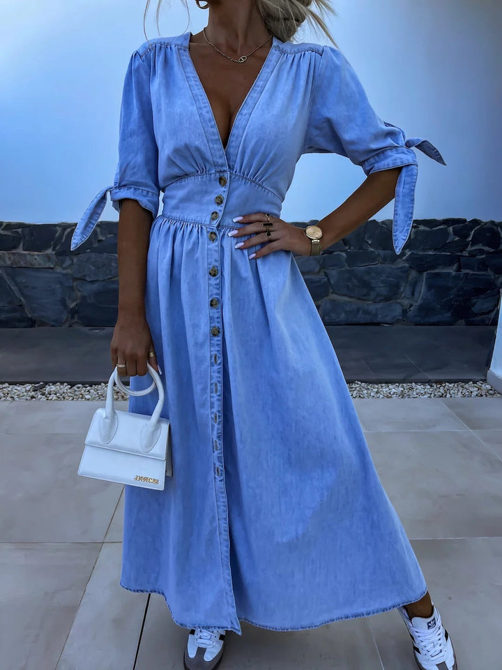 Laarama | Robe en denim moderne