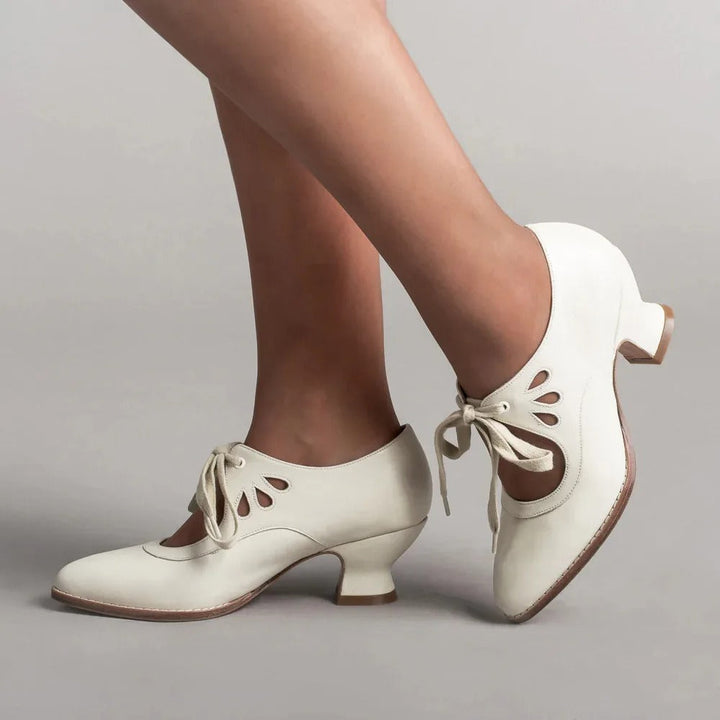 Sounaxa | Chaussures rétro élégantes à talon bas