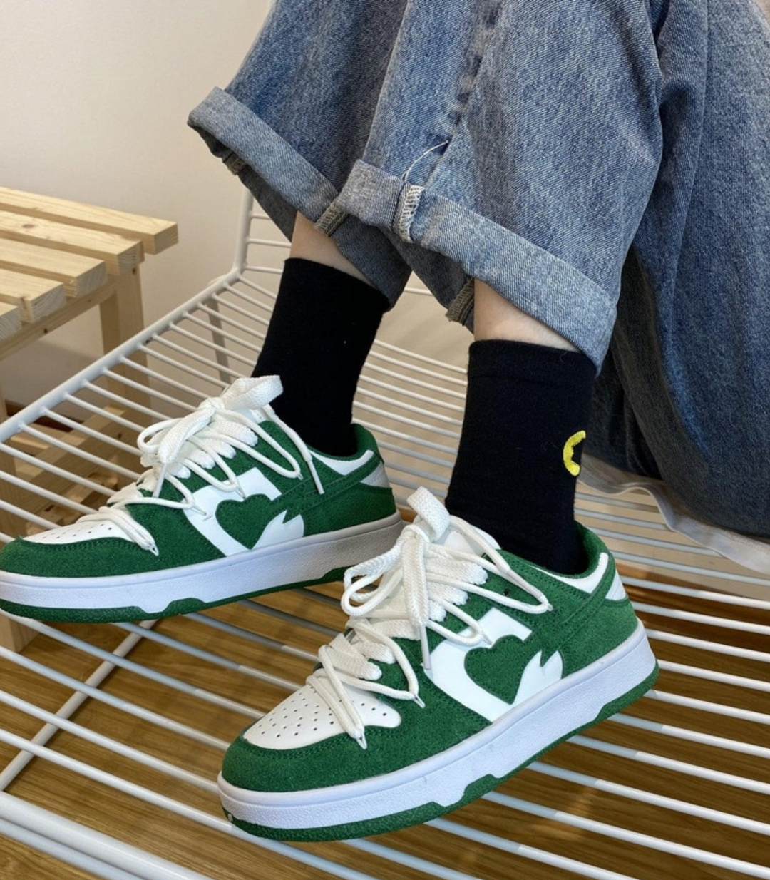 Raellera | Chaussures de sneakers avec design de cœur pour femmes