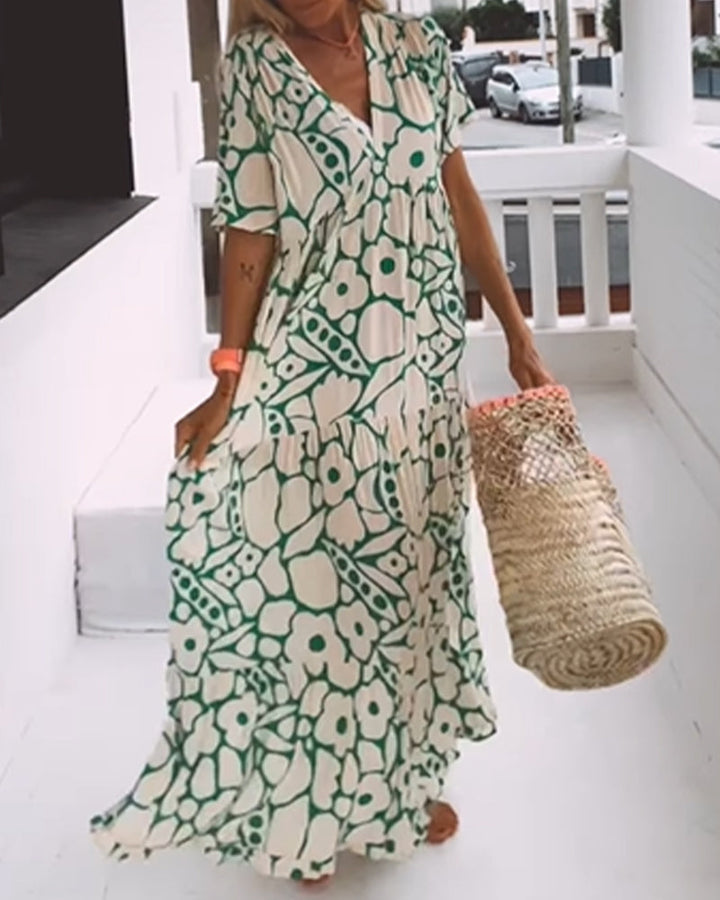 Leeva | Robe décontractée avec décolleté en V et imprimé