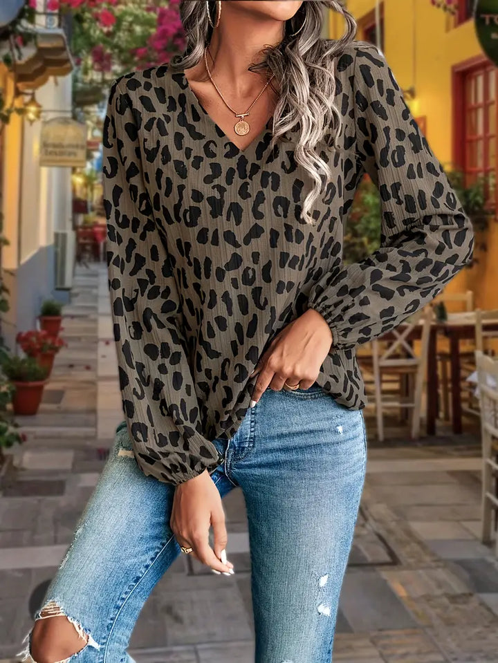 Seanaxa | Blouse avec col en V et imprimé léopard