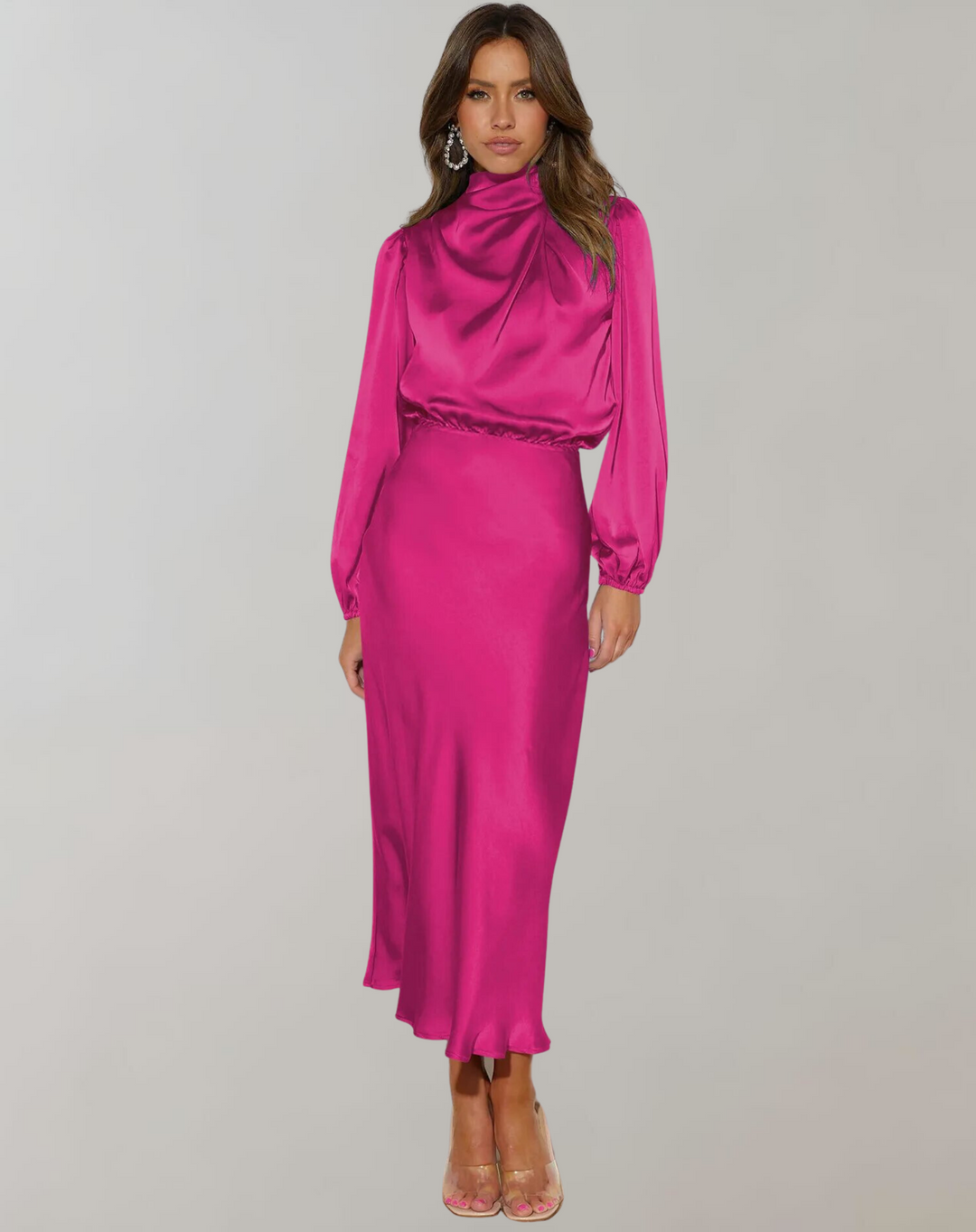 Vairana | Robe en satin à manches longues