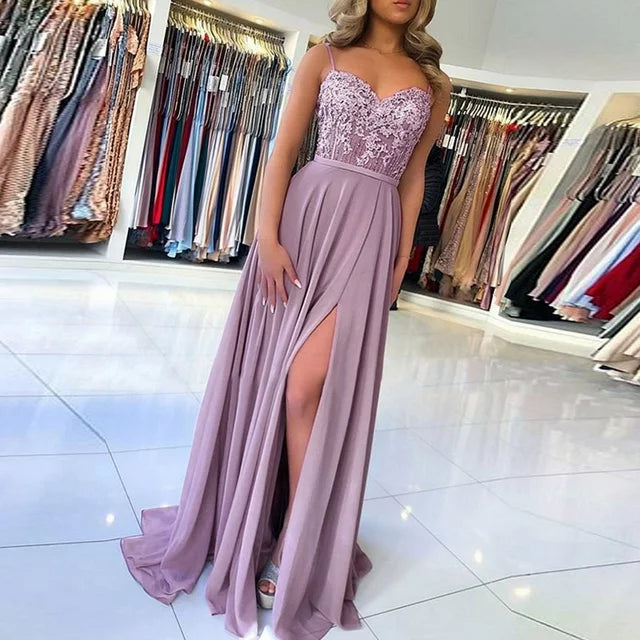 Oelleasa | Robe en dentelle à taille haute