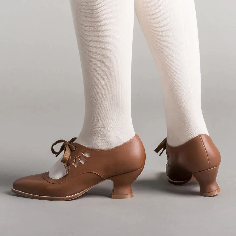 Sounaxa | Chaussures rétro élégantes à talon bas