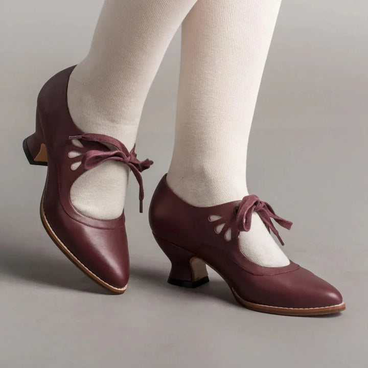 Sounaxa | Chaussures rétro élégantes à talon bas