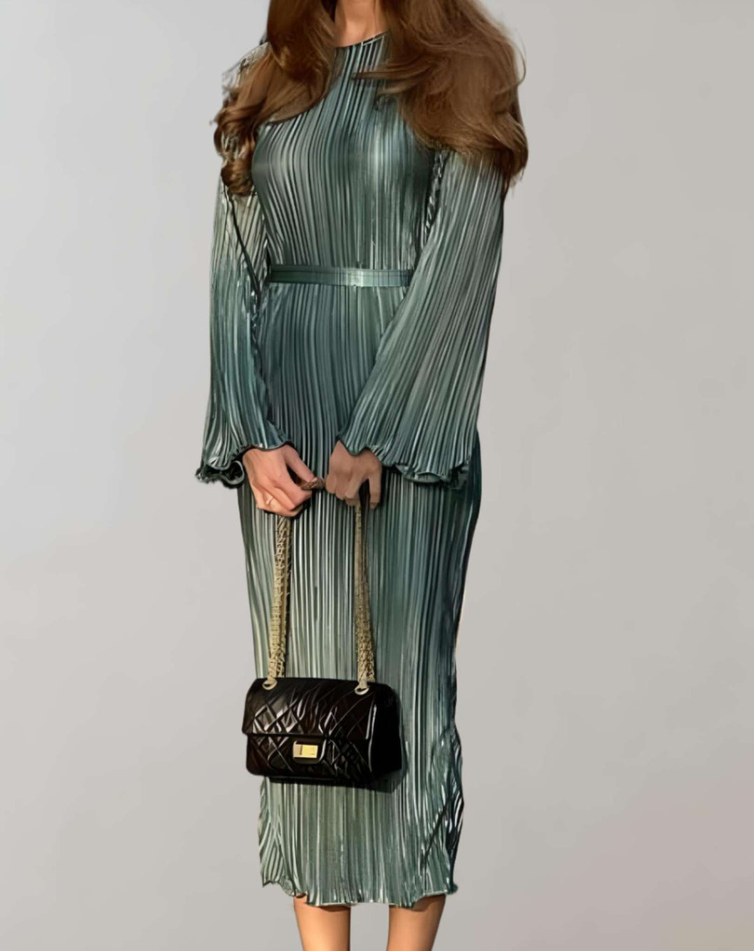 Viaynema | Robe longue cintrée à plis