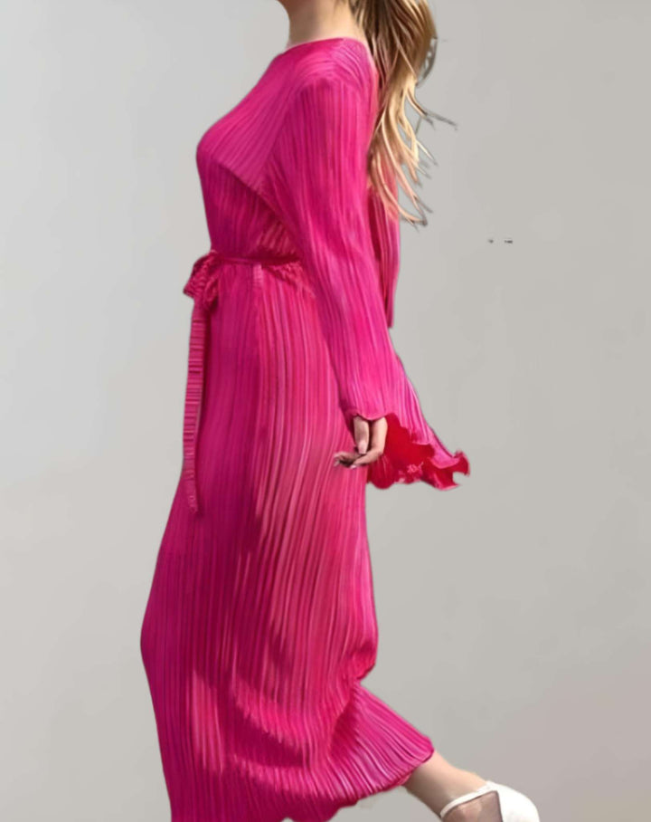 Viaynema | Robe longue cintrée à plis