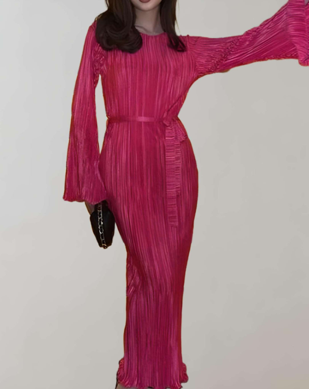 Viaynema | Robe longue cintrée à plis