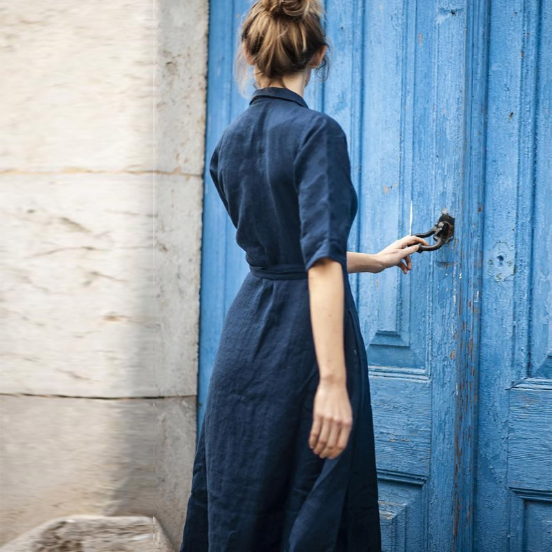 Molinema | Robe-chemise midi stylée avec ceinture à la taille