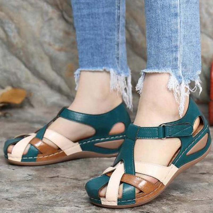 Vietta | Sandales pour femmes avec boucle et assise plantaire ergonomique