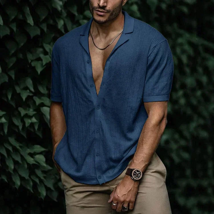Chemise d'été en lin bleu marine pour homme avec manches courtes et coupe légère idéale pour un usage quotidien