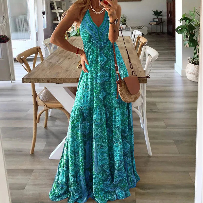 Robe imprimée fleurie vert pour femme avec coupe longue bohème, décolleté en V et silhouette élégante