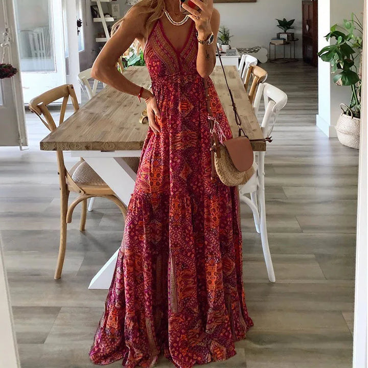 Robe fleurie rouge pour femme avec imprimé floral détaillé, coupe fluide et allure estivale élégante