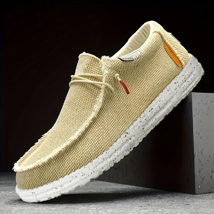 Mocassins élégants beige pour hommes avec tissu respirant, semelle confortable et style intemporel