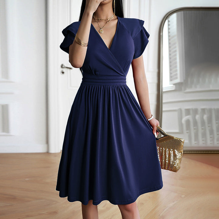 Reayama | Robe à manches courtes à col en V de couleur unie pour femmes