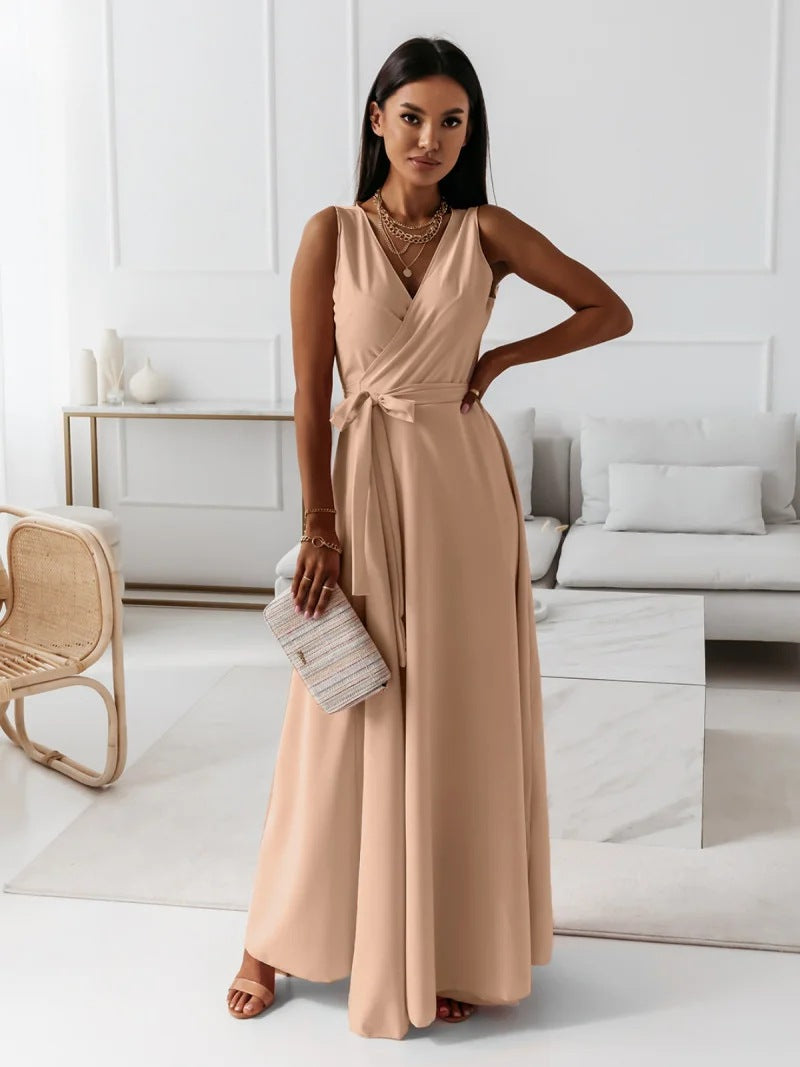 Siirala | Robe longue simple pour femme avec décolleté en V
