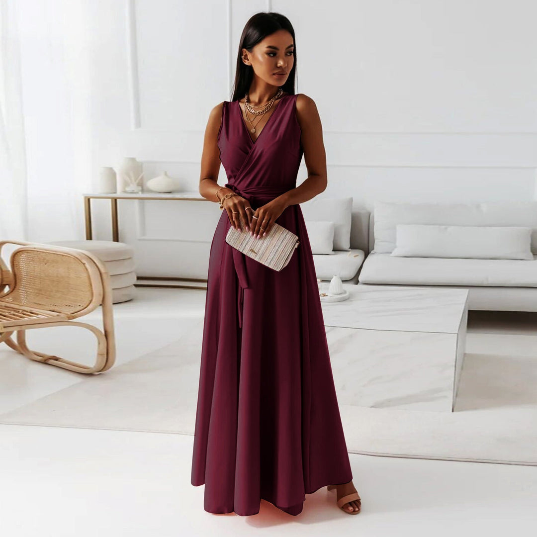 Siirala | Robe longue simple pour femme avec décolleté en V