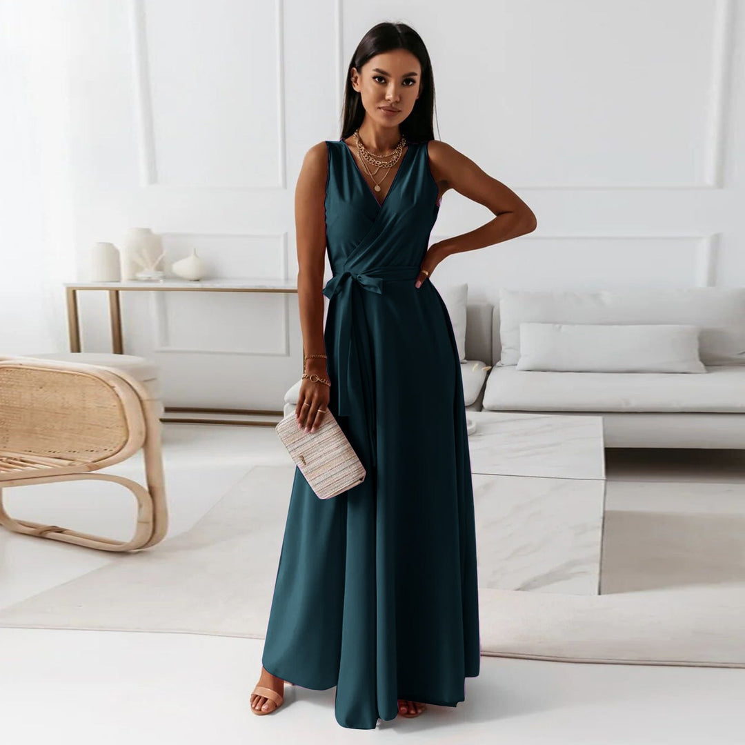 Siirala | Robe longue simple pour femme avec décolleté en V