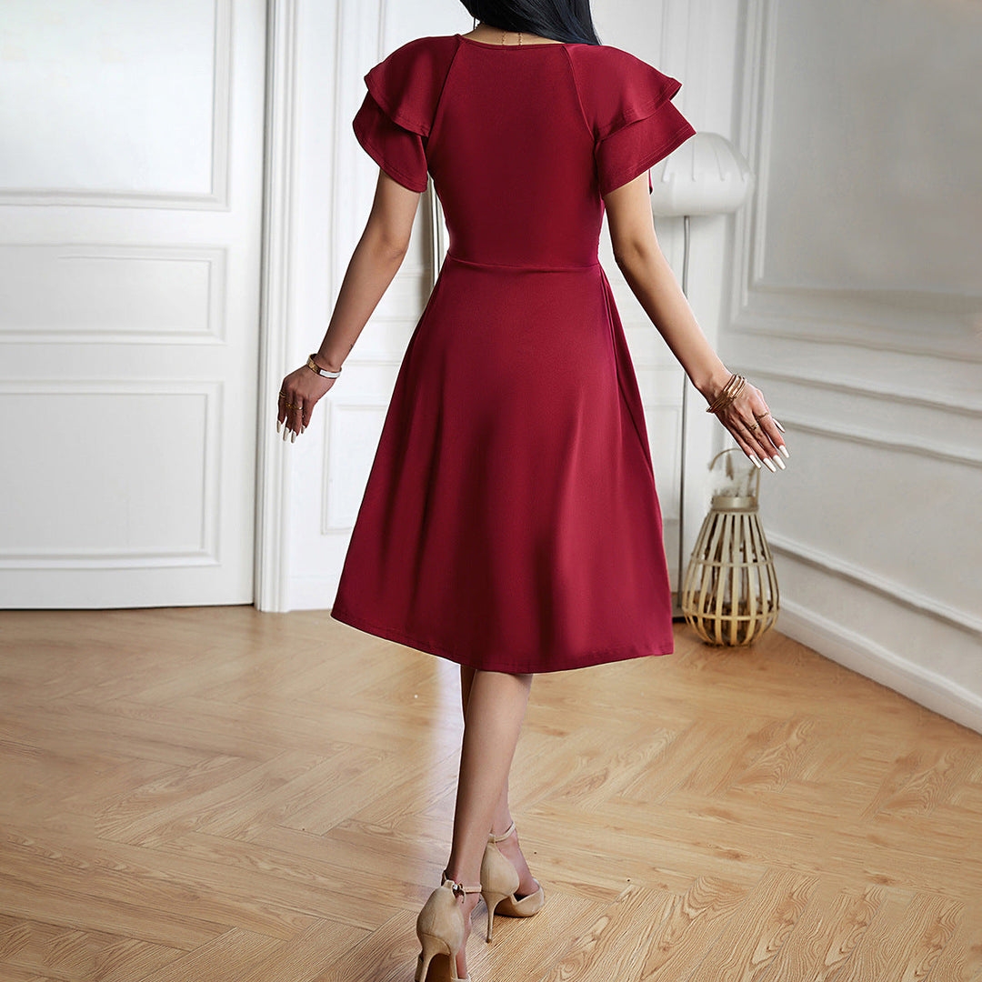 Reayama | Robe à manches courtes à col en V de couleur unie pour femmes