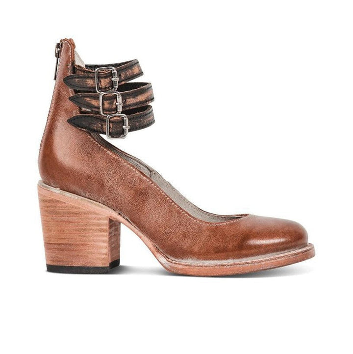 Bottines marron foncé avec trois boucles métalliques sur le côté et talon stable