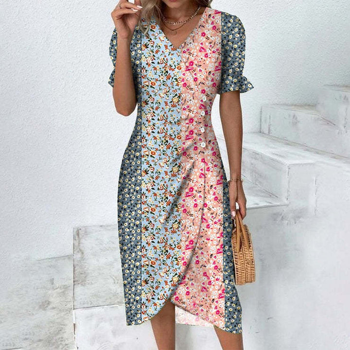 Robe d’été midi rose et bleu pour femme avec imprimé floral artistique et coupe féminine
