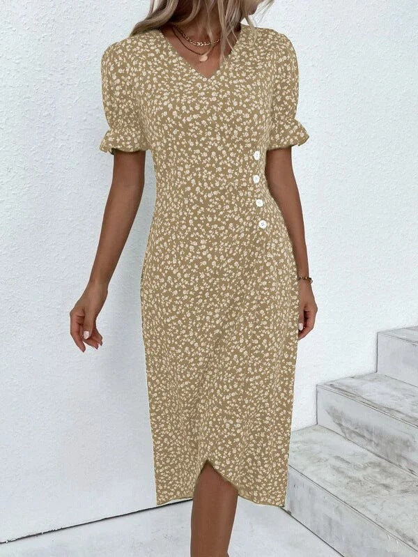Robe d’été midi kaki pour femme avec imprimé floral discret, manches courtes et coupe confortable