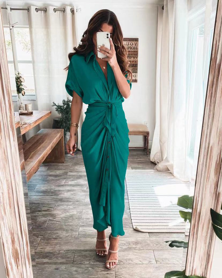 Nelia | Longue robe à boutons pour femmes