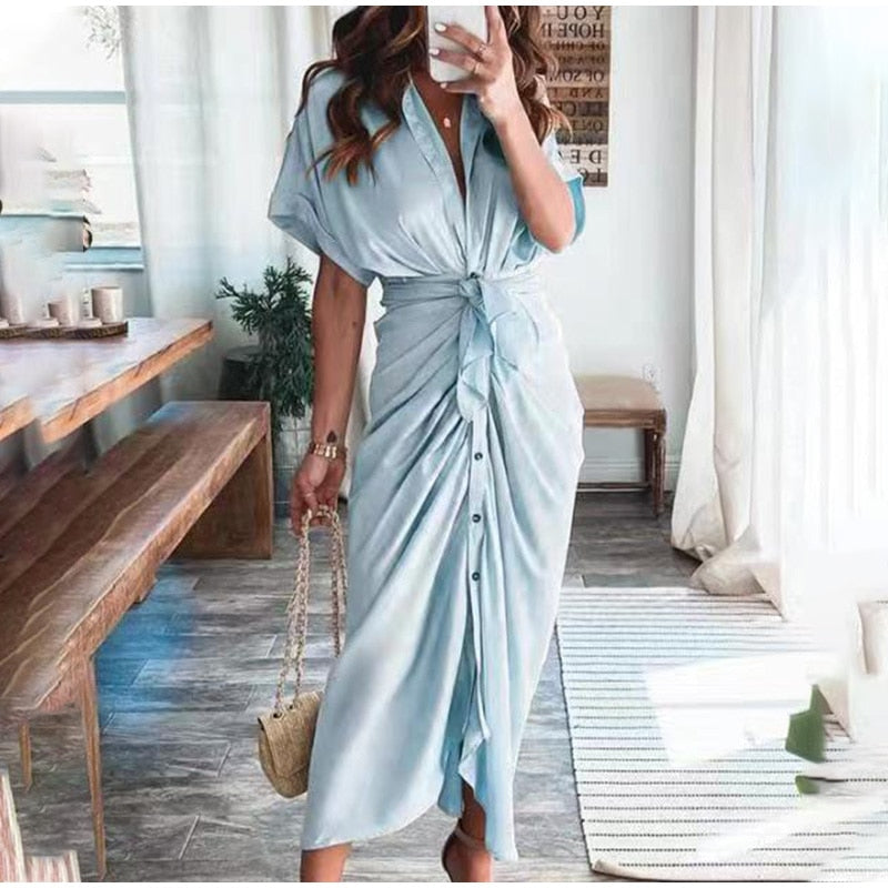 Nelia | Longue robe à boutons pour femmes