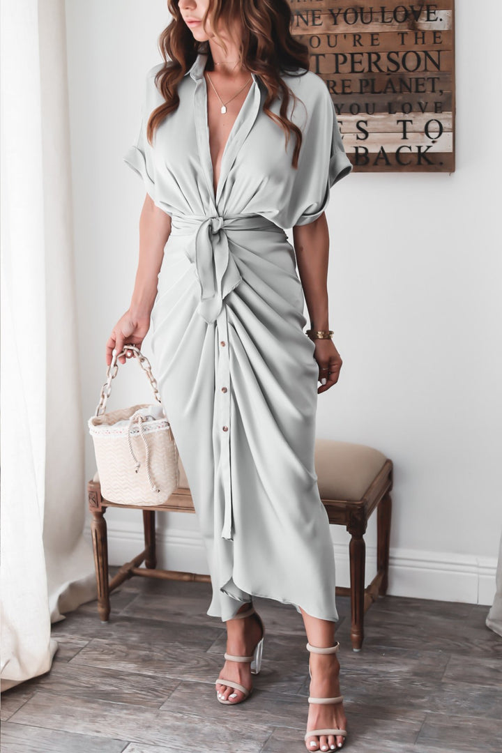 Nelia | Longue robe à boutons pour femmes
