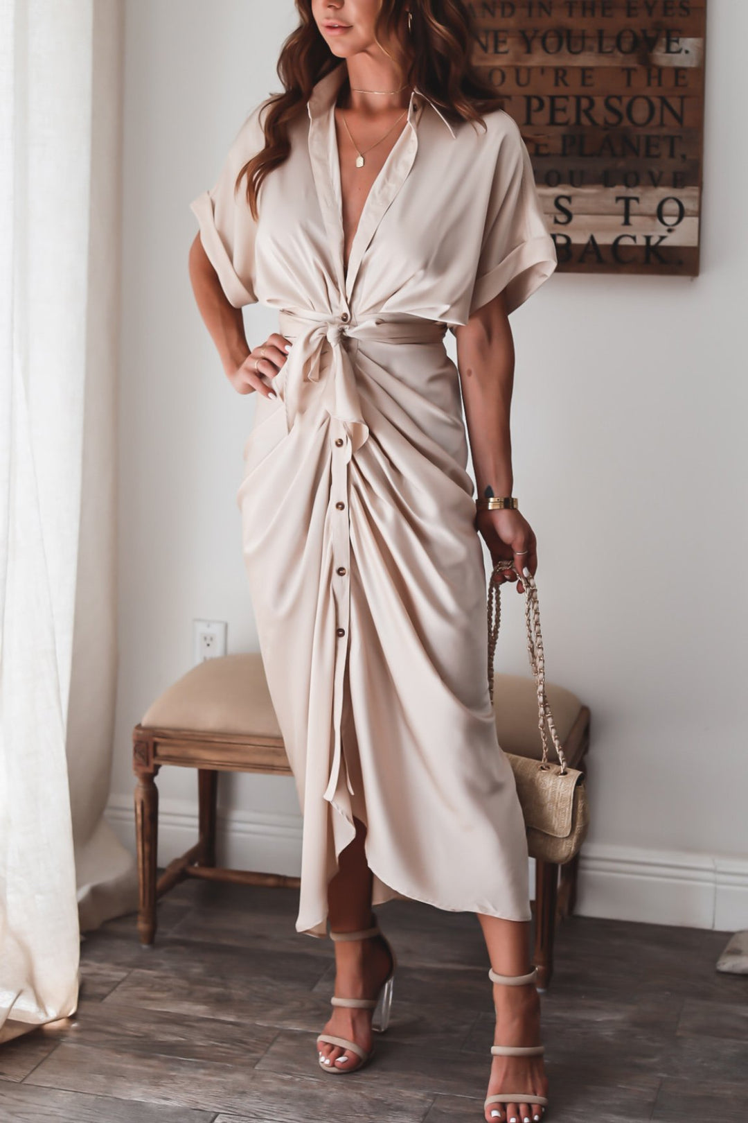 Nelia | Longue robe à boutons pour femmes