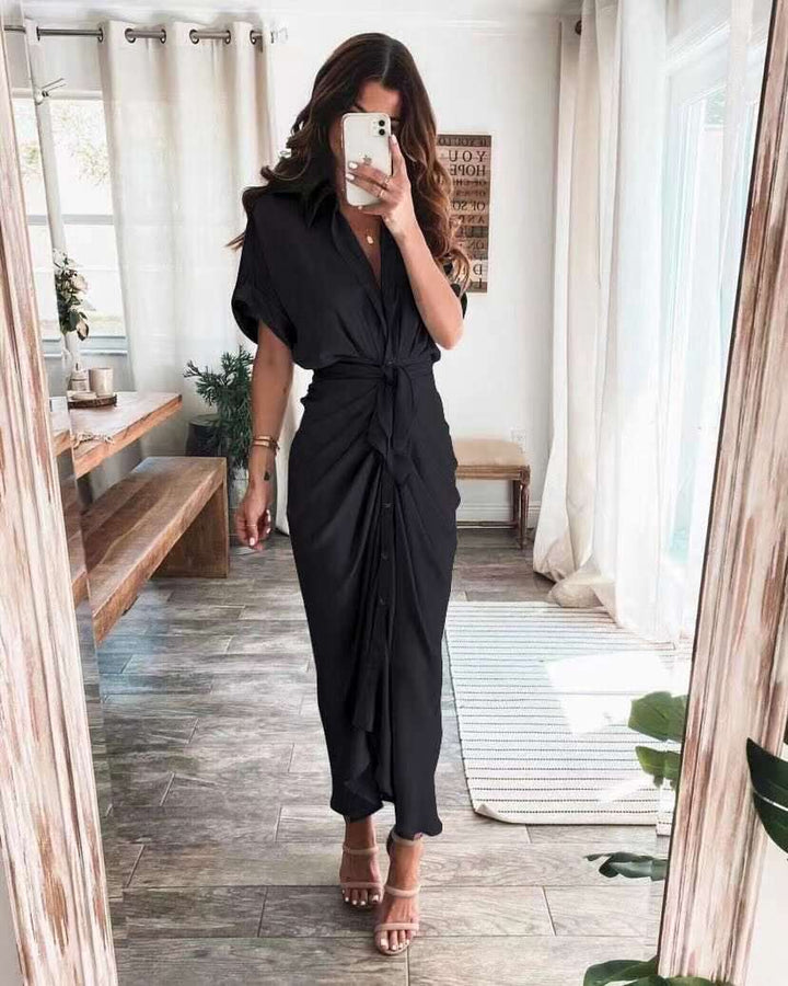 Nelia | Longue robe à boutons pour femmes