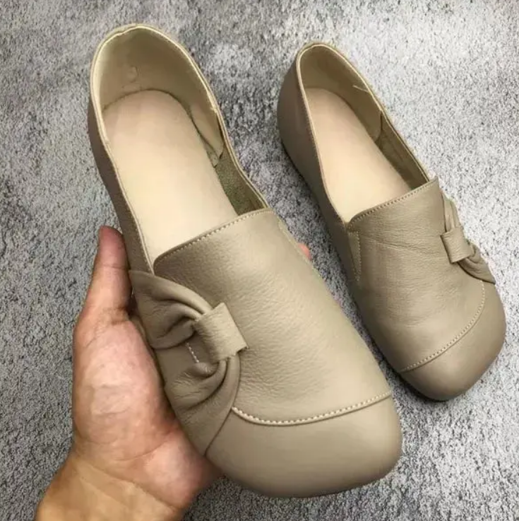 Reettasa | Chaussures ergonomiques en cuir pour femmes