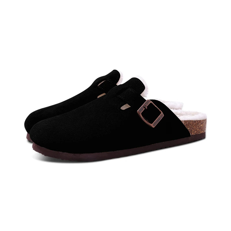 Seinara mules douillettes élégantes pour femmes en noir, vue de profil sur fond clair