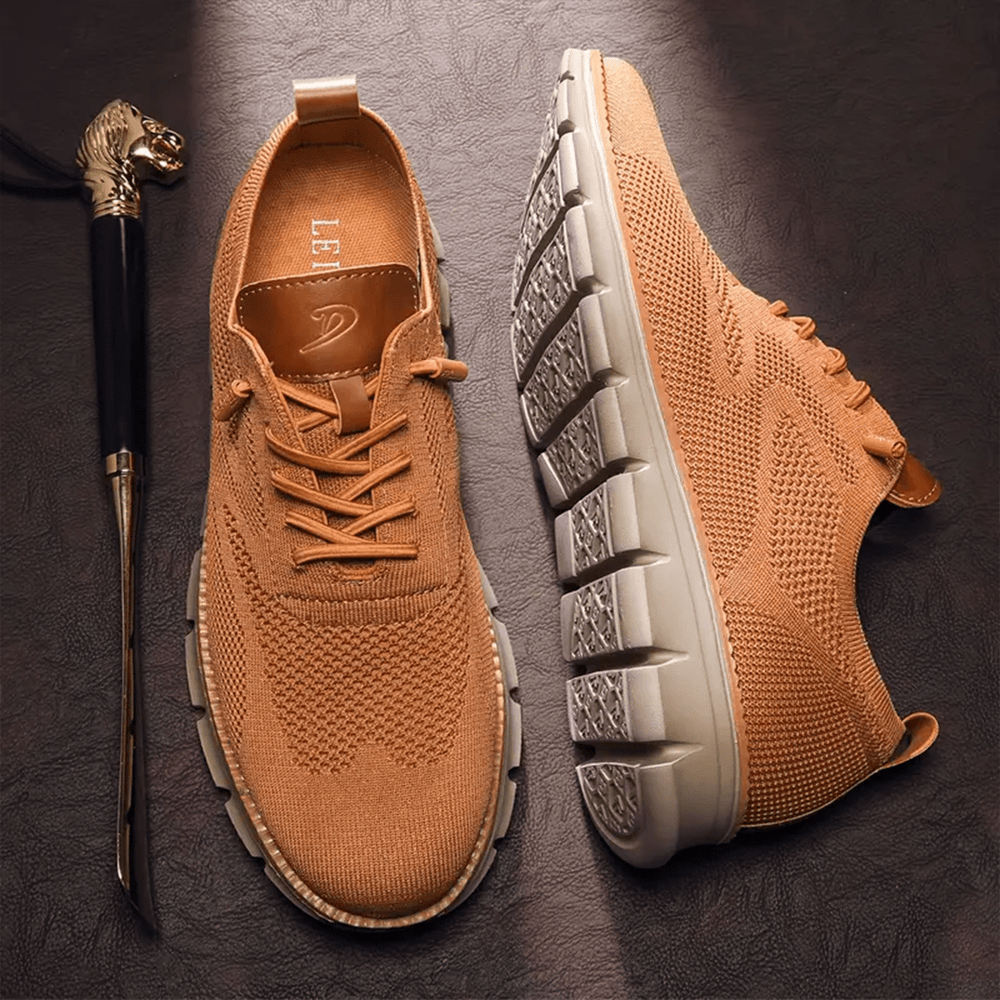Baskets karamel pour homme avec tige légère, lacets assortis et semelle flexible confortable