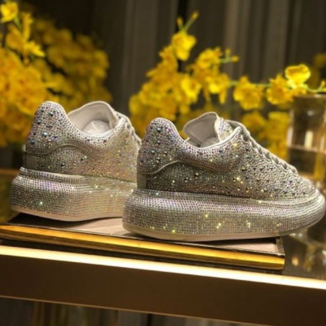 Neenaxa | Baskets scintillantes avec ornements en cristal