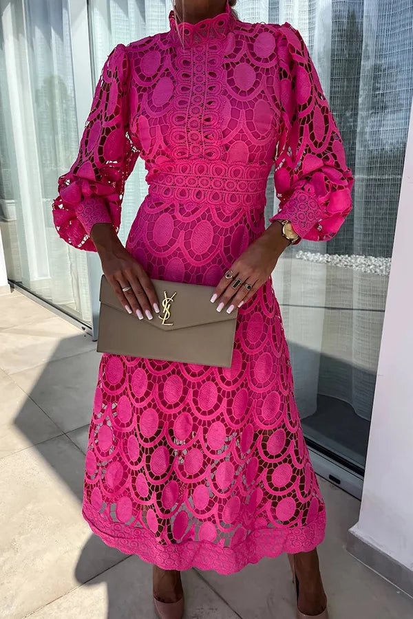 Neliasa | Elégante robe midi à manches lanterne en dentelle crochetée