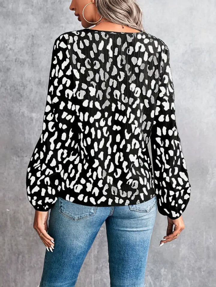 Seanaxa | Blouse avec col en V et imprimé léopard