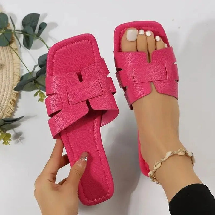 Alinera | Sandales plates à bout carré pour femmes