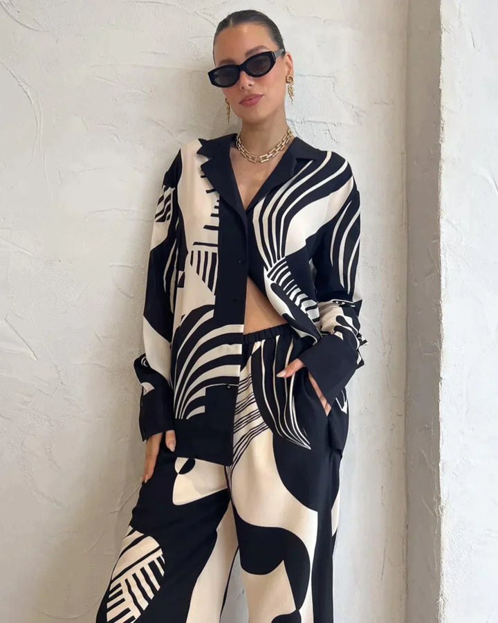 Sooraela | Ensemble polyvalent en noir et blanc