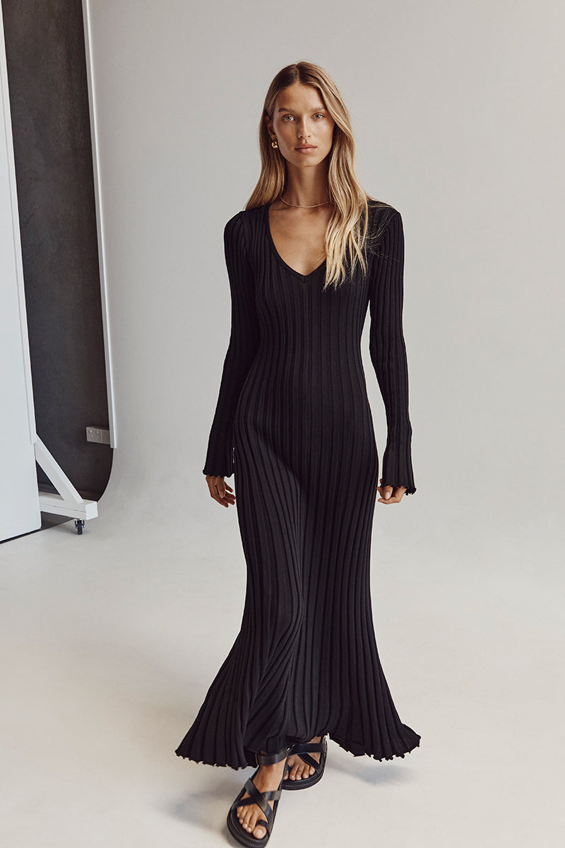 Roayaxa | Robe midi tricotée col V pour femmes