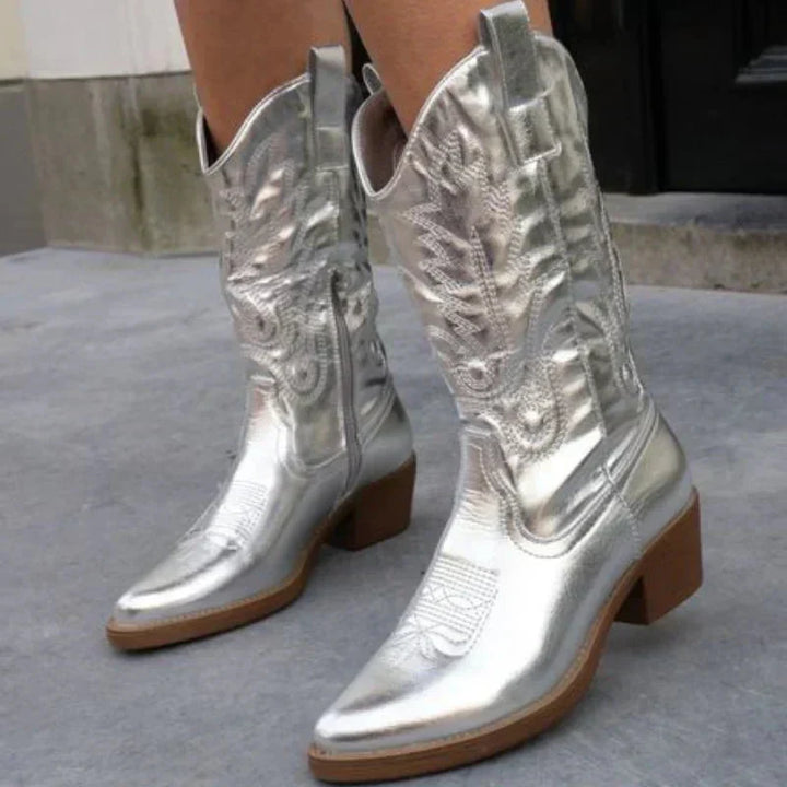 Raenara | Bottes métalliques audacieuses pour femmes