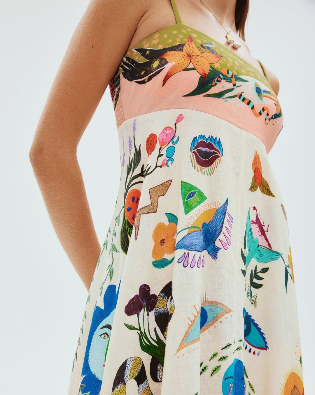 Rariana | Robe balançoire avec graffiti pour femmes