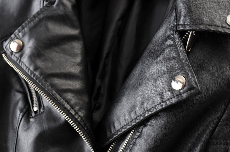 Viirara | Veste en cuir audacieuse pour femmes